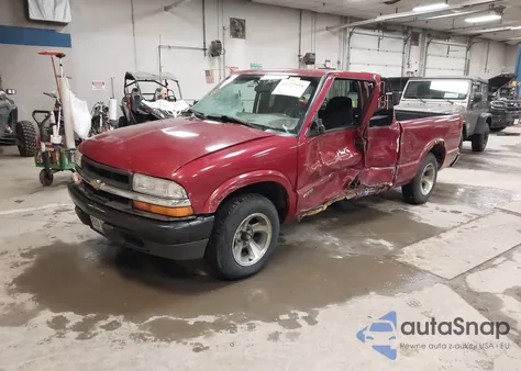 2002 Chevrolet S-10 Ls z USA, uszkodzony, nr VIN 1GCCS19W828102218